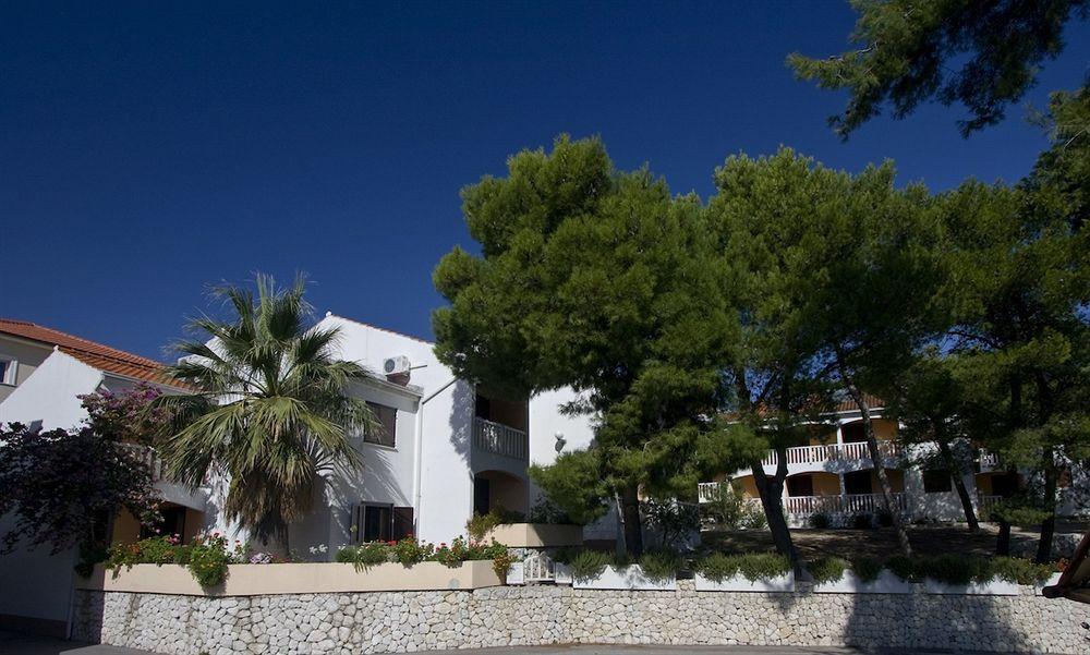 Beach Apartments Lavica Подстрана Экстерьер фото