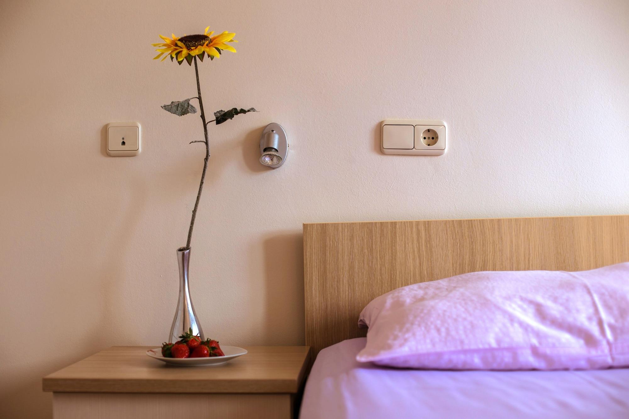 Beach Apartments Lavica Подстрана Экстерьер фото