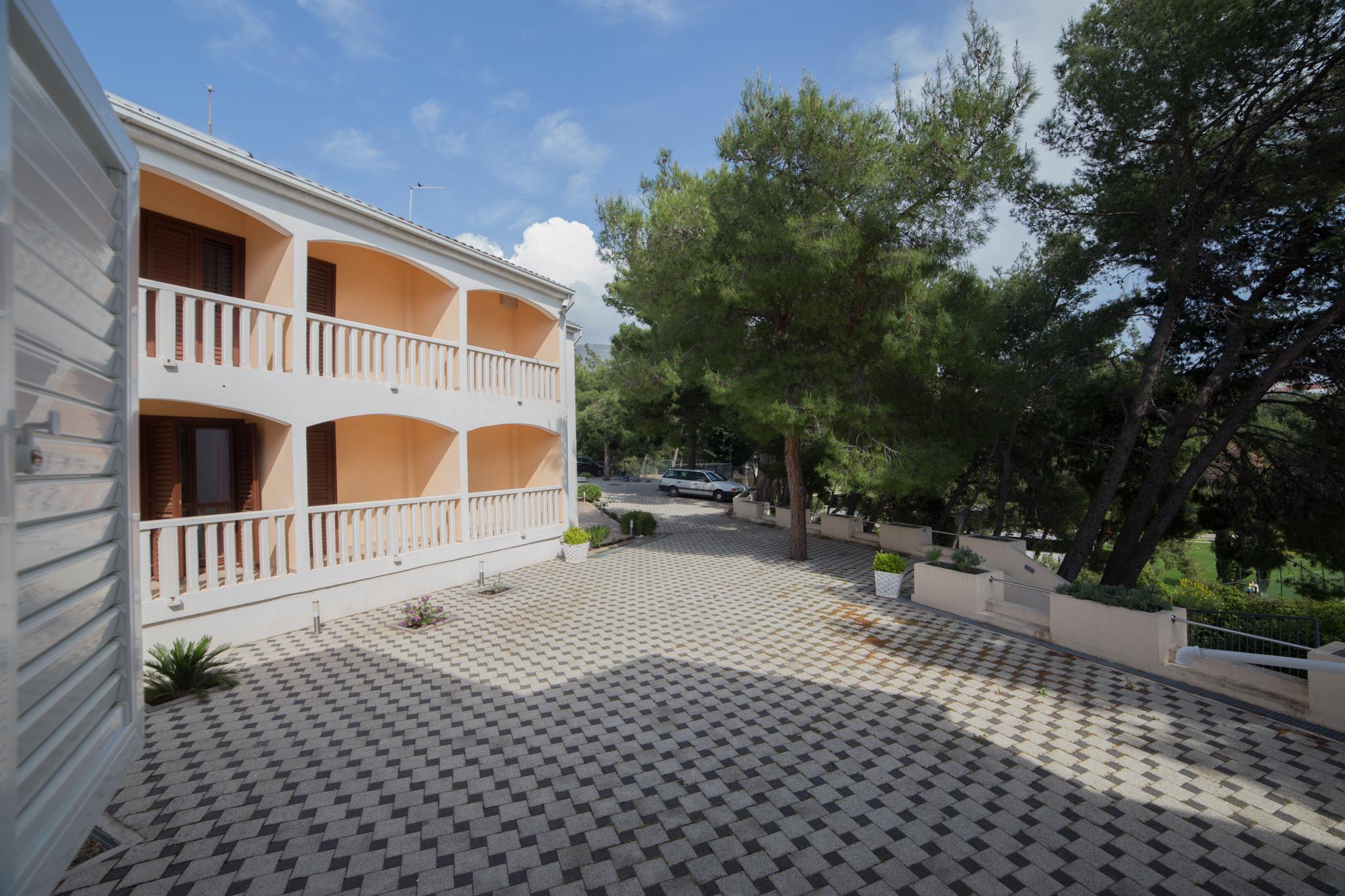 Beach Apartments Lavica Подстрана Экстерьер фото