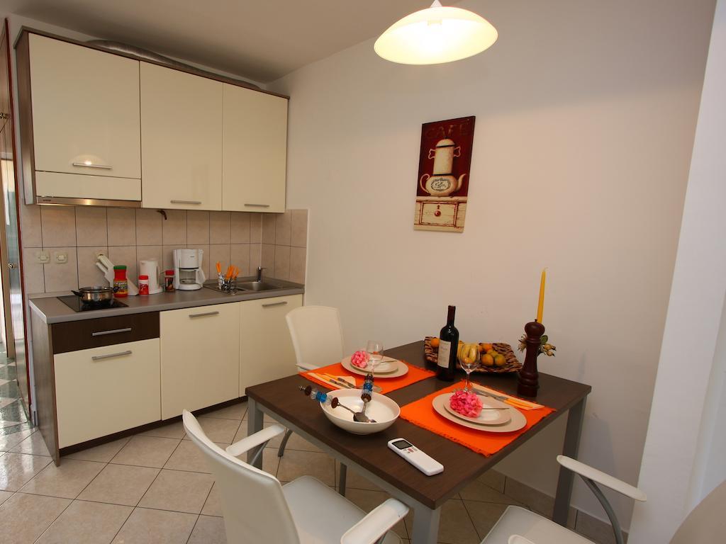 Beach Apartments Lavica Подстрана Экстерьер фото